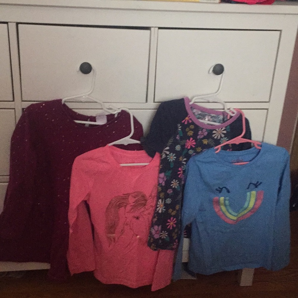 4 girls long sleeve tops.